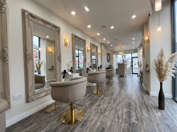 Salon Highlight